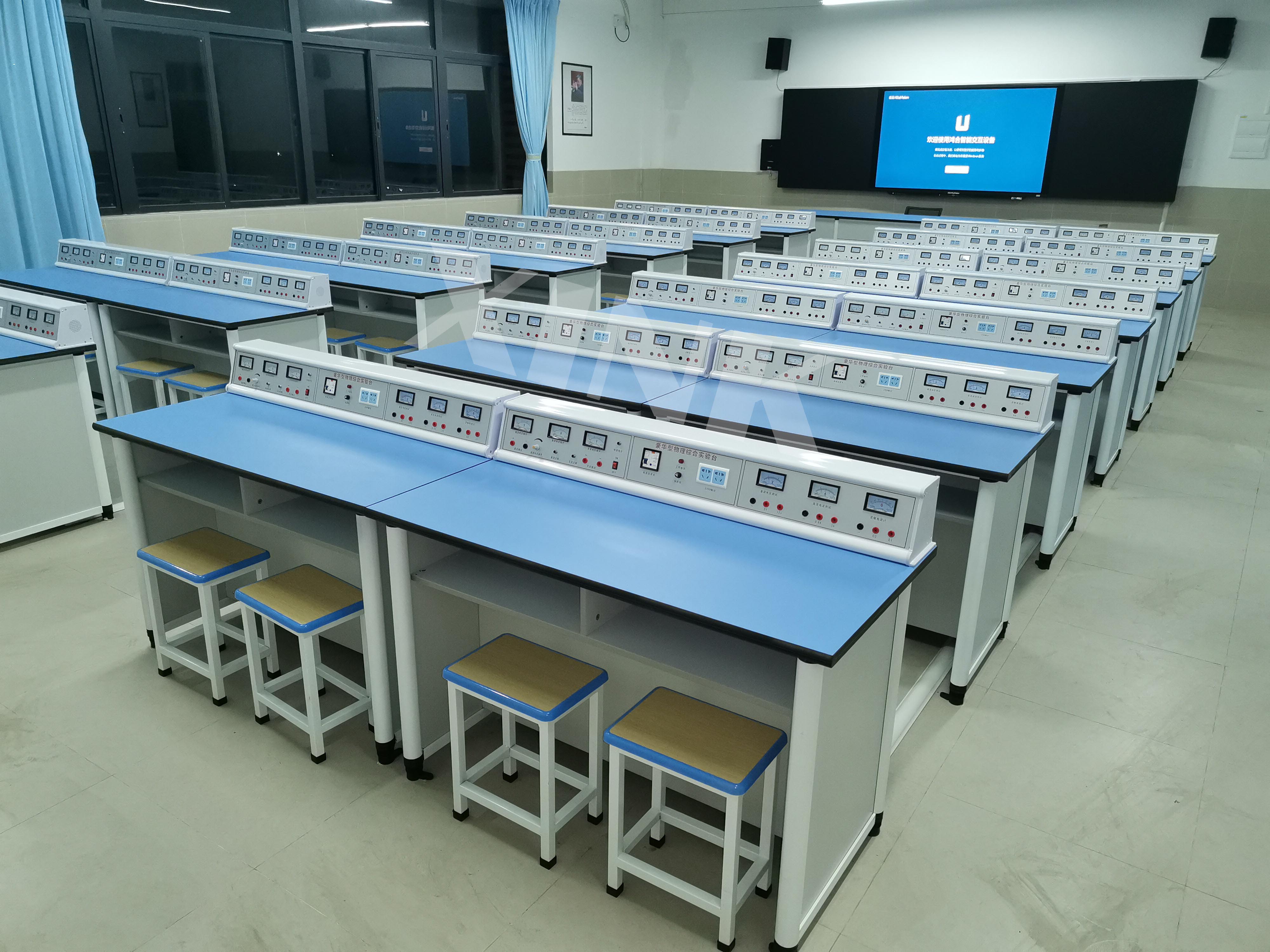 電學<a href='http://m.bzker.cn/' target='1' style='font-size:14px; font-weight:bold; color:#0080ff;'>物理實驗室</a>